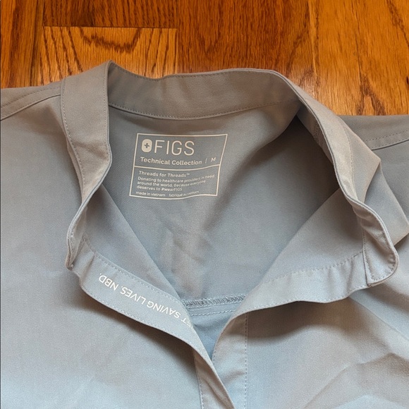 Figs Scrub Set Rafaela Mandarin Top Zamora Jogger Pants Light‎ Blue Gray Medium - Picture 9 of 9